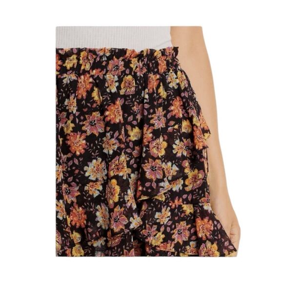 Aqua Bloomingdales Tapestry Floral Mini Skirt Black Layered Ruffles Pull-On M - Picture 4 of 9